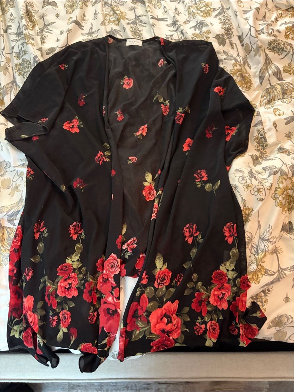 Ivy rose kimono